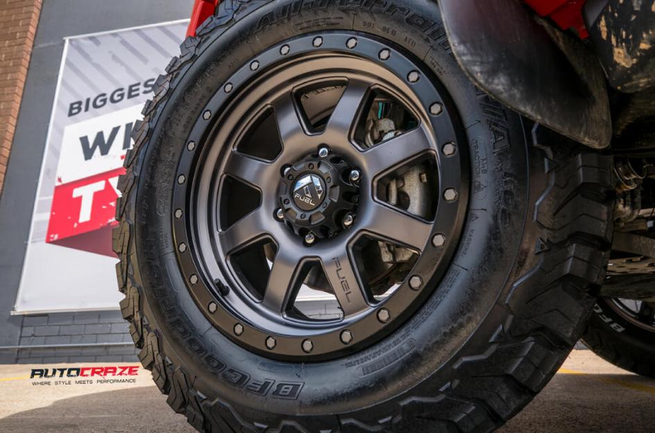 FORD-RANGER-TROPHY-MATTE-ANTHRACITE-WITH-BLACK-RING